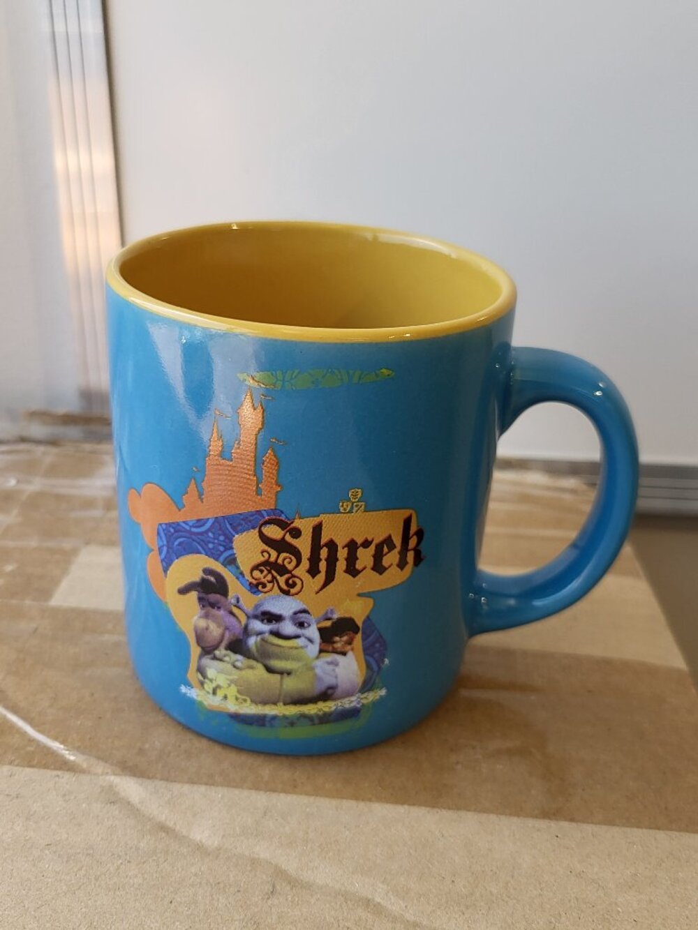 Shrek, Donkey & Puss In Boots Best Friends Ceramic Mug, GOOD CONDITION SEE PICS